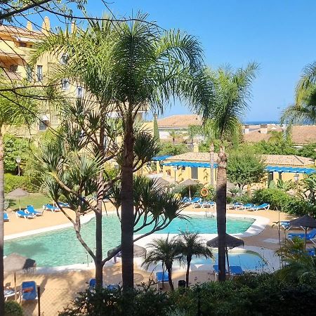 Ferienwohnung Luxury Blue Coast Seaside Retreat Marbella Exterior foto