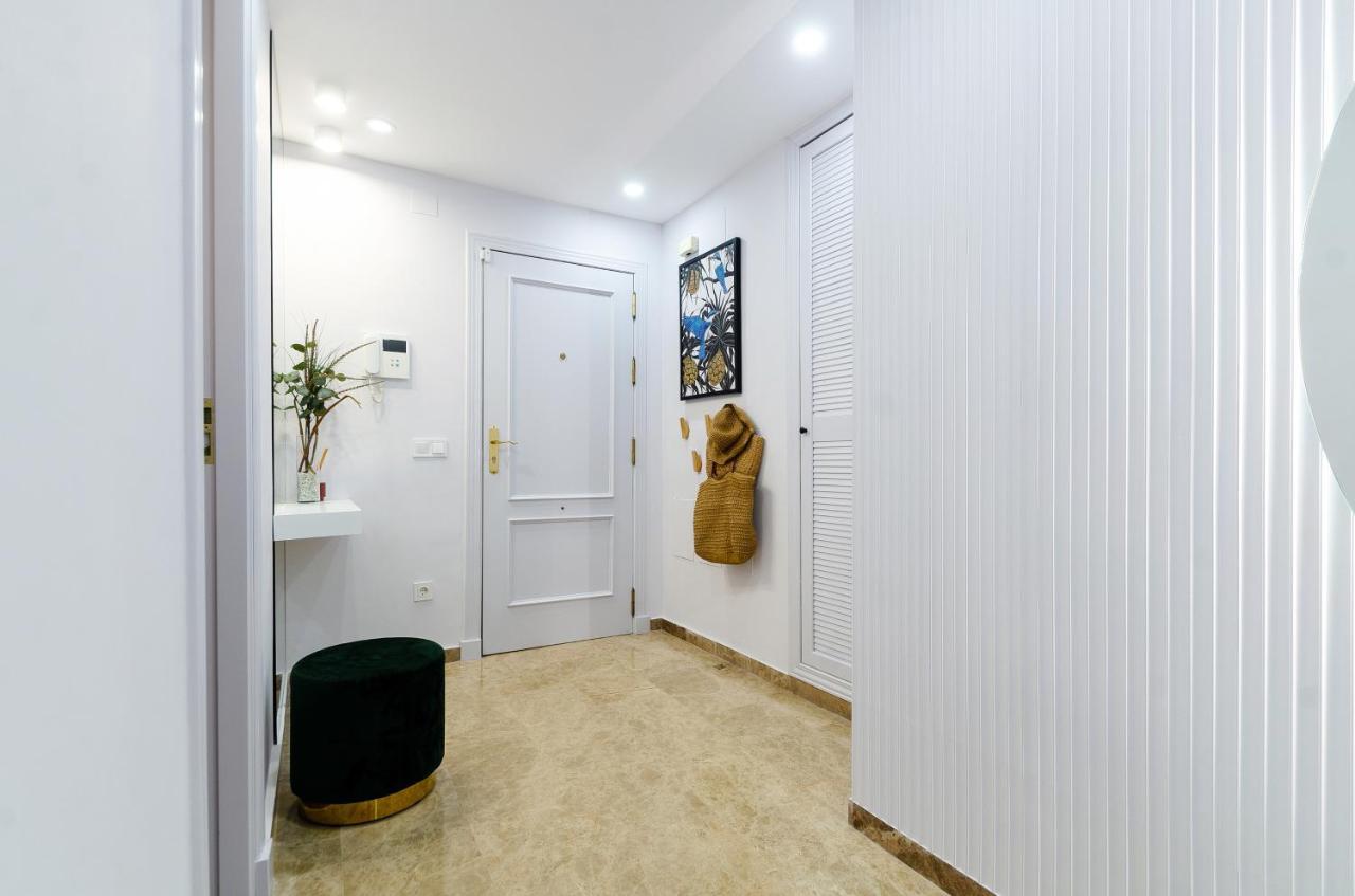 Ferienwohnung Luxury Blue Coast Seaside Retreat Marbella Exterior foto