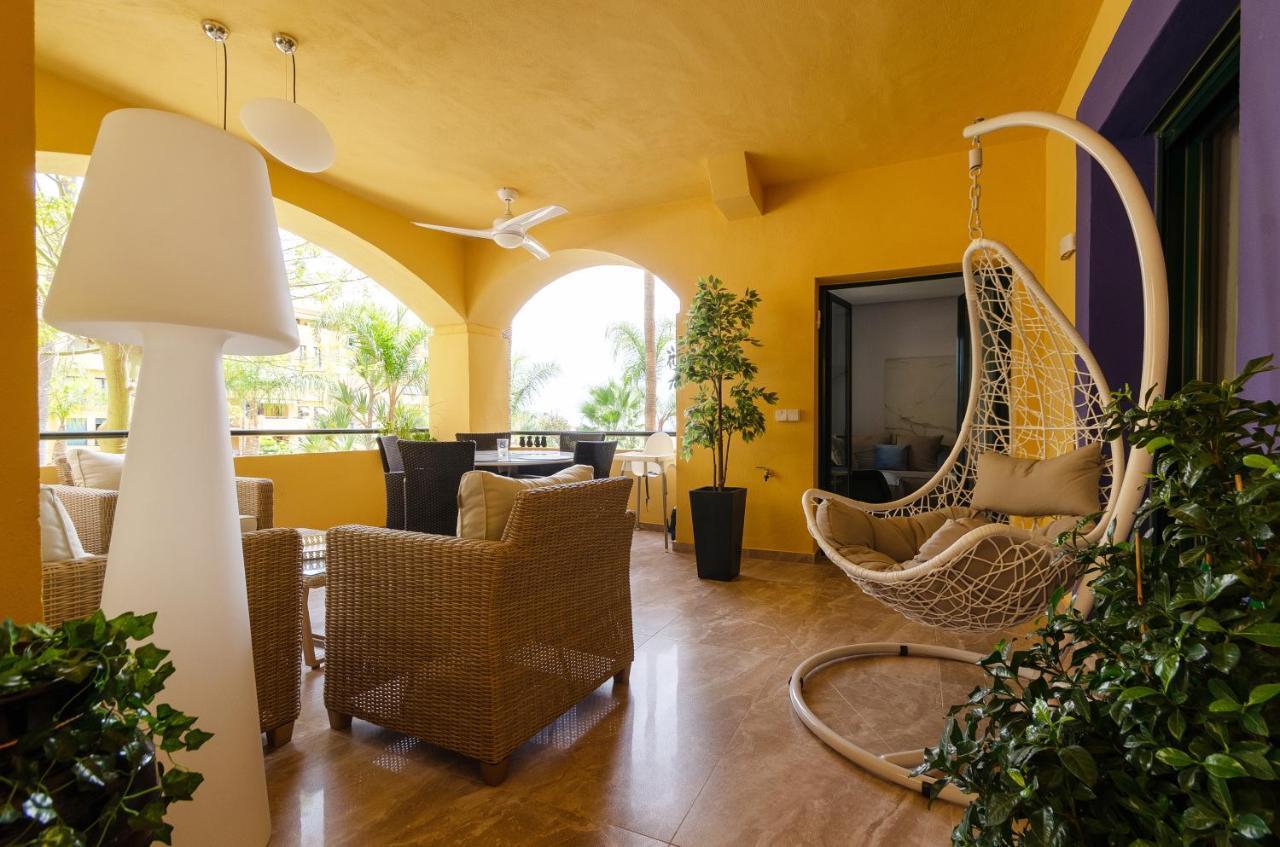 Ferienwohnung Luxury Blue Coast Seaside Retreat Marbella Exterior foto