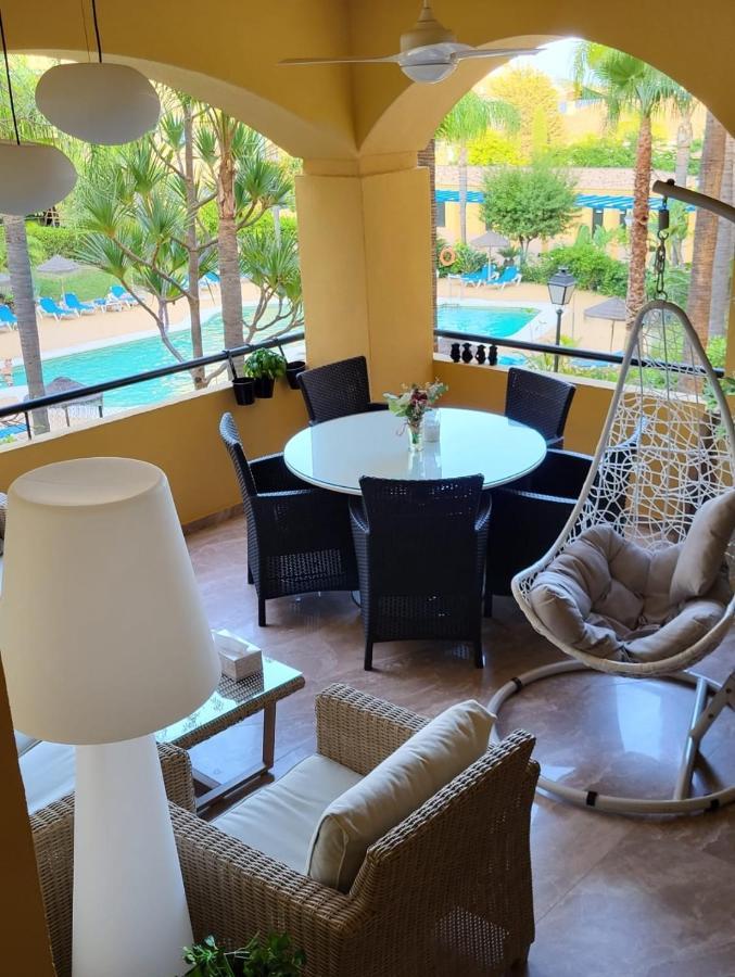 Ferienwohnung Luxury Blue Coast Seaside Retreat Marbella Exterior foto
