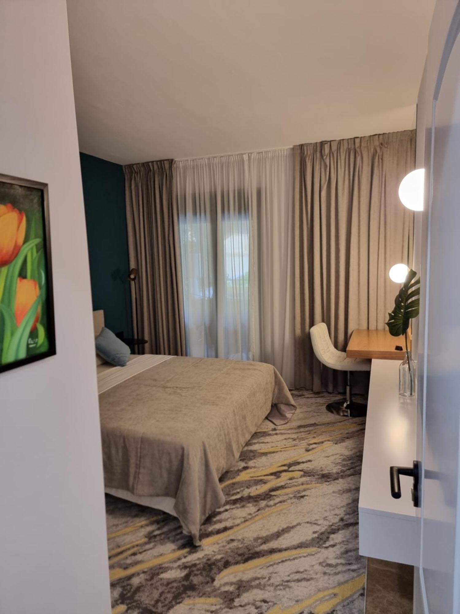Ferienwohnung Luxury Blue Coast Seaside Retreat Marbella Exterior foto
